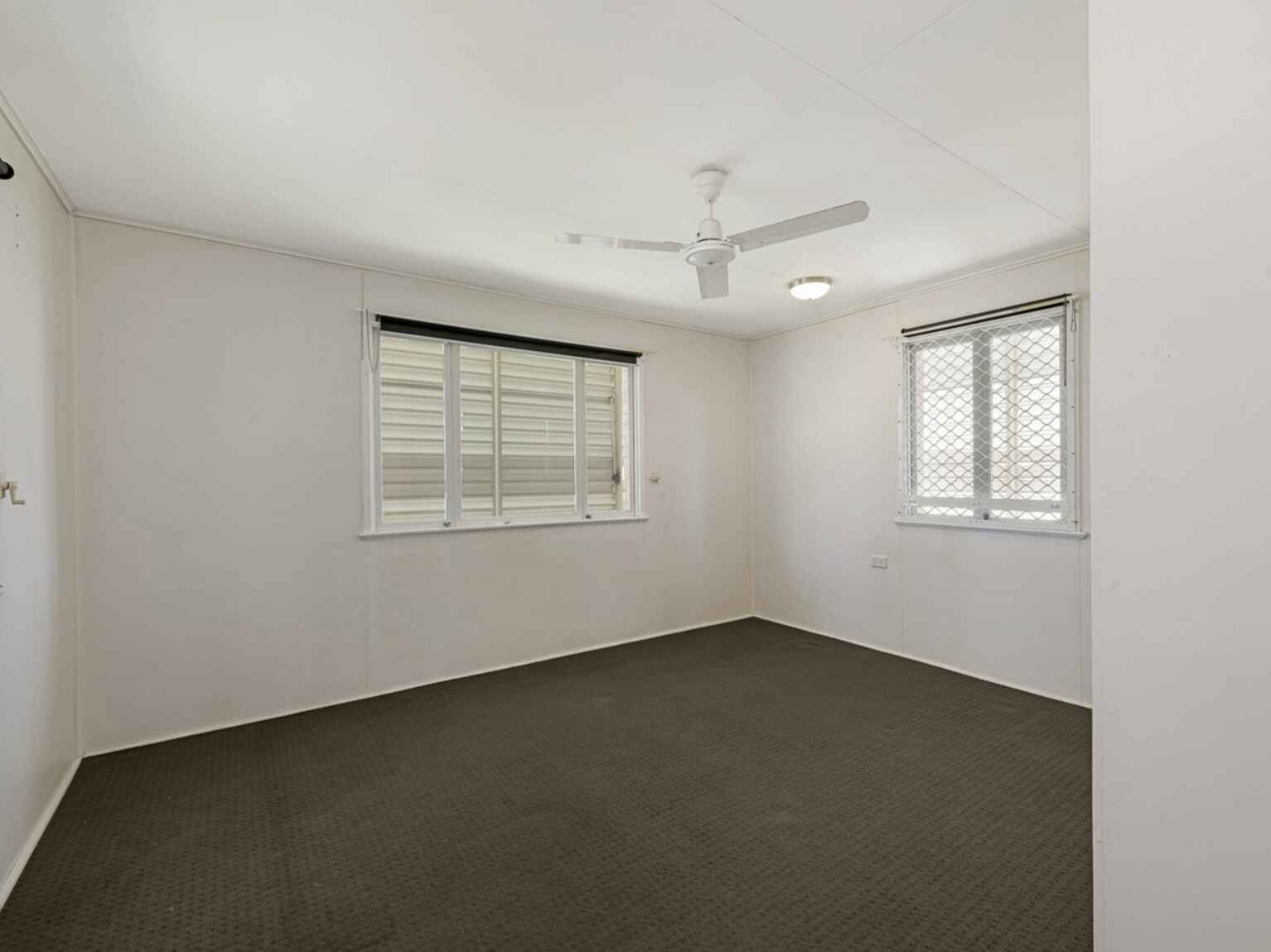 House For Sale 100 Sims Road Kepnock