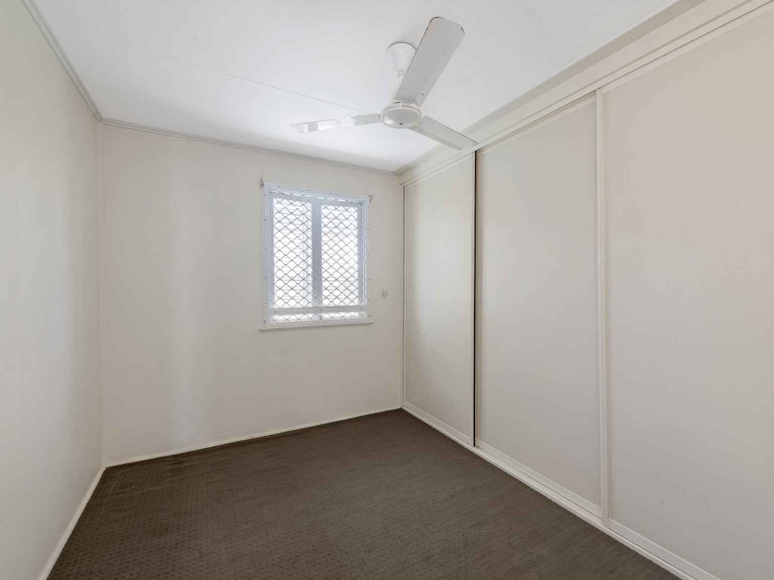 House For Sale 100 Sims Road Kepnock