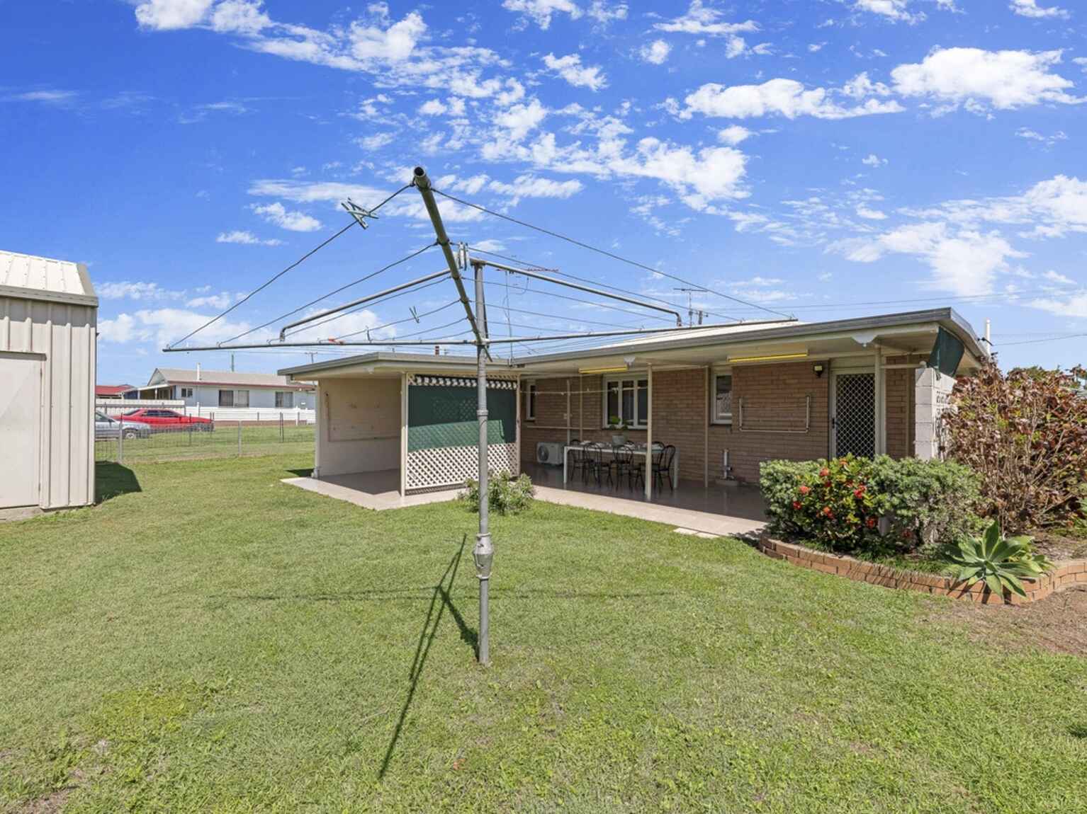 House For Sale 100 Sims Road Kepnock