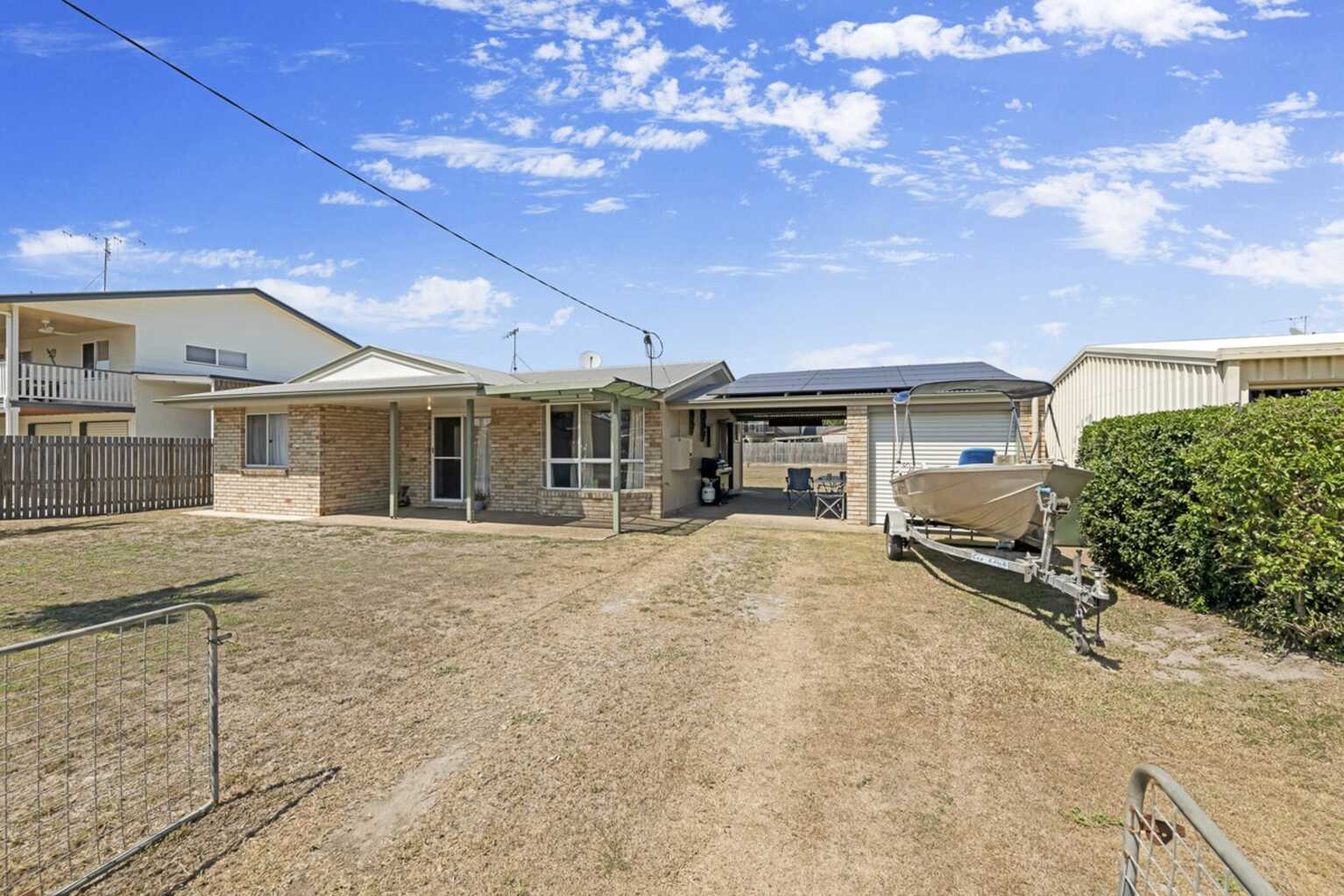8 Island View Drive Winfield