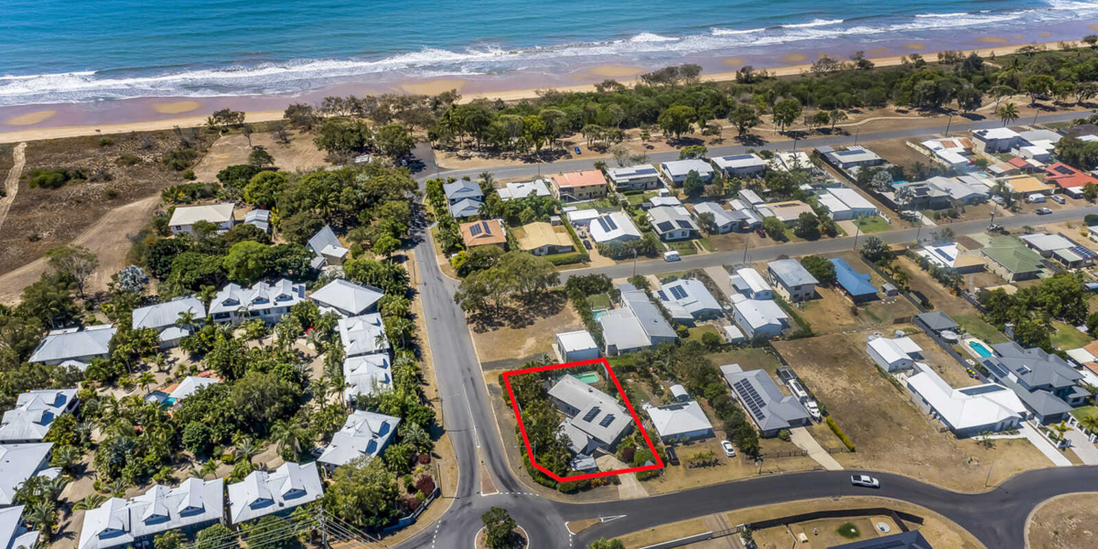54 Palm View Drive Moore Park Beach