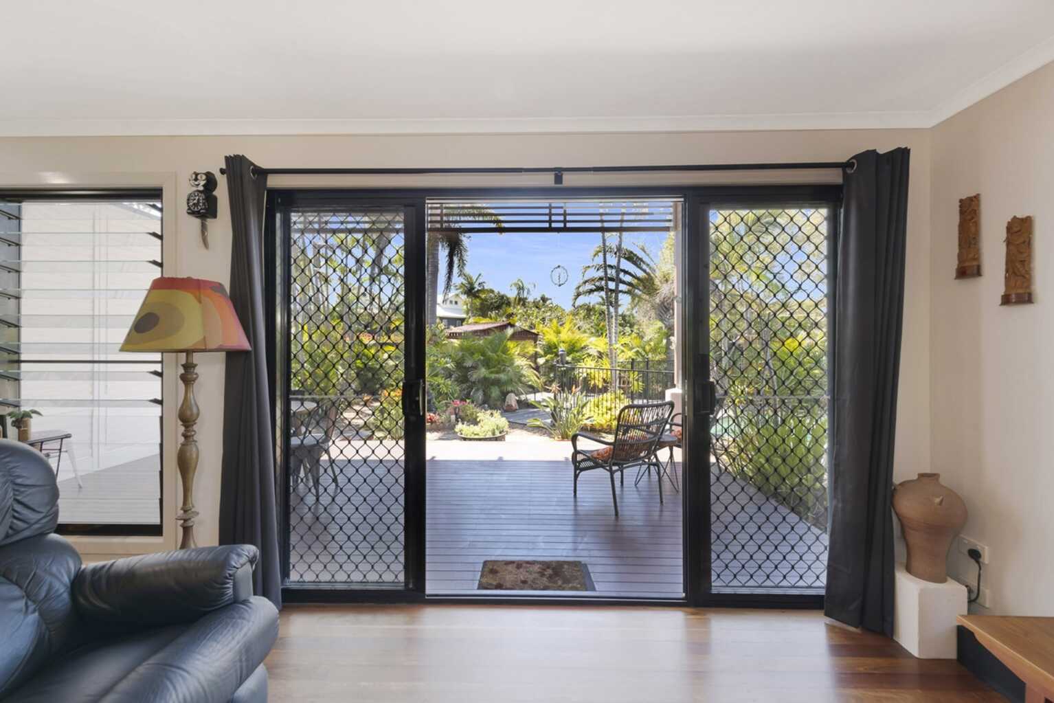 54 Palm View Drive Moore Park Beach