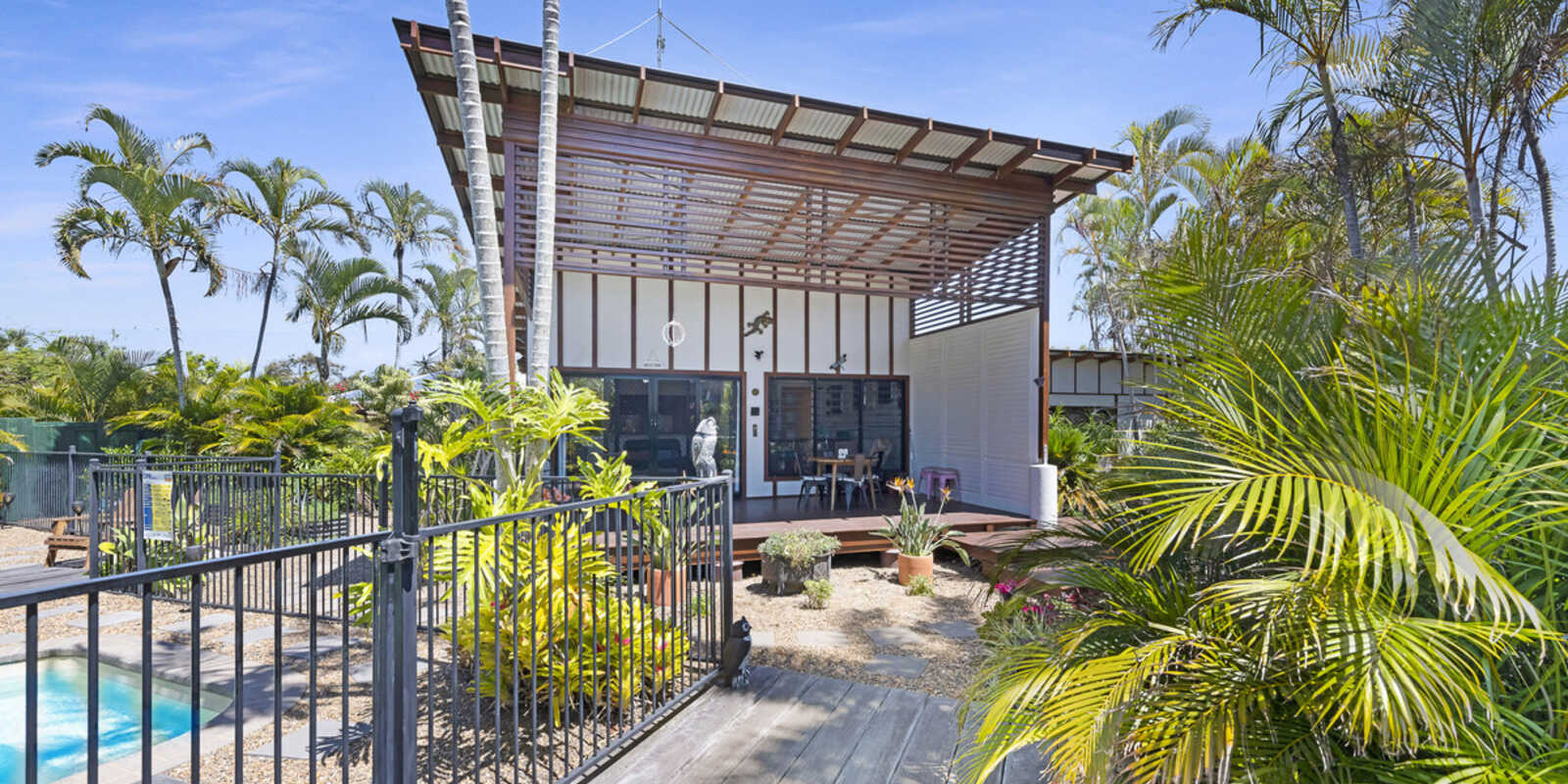 54 Palm View Drive Moore Park Beach