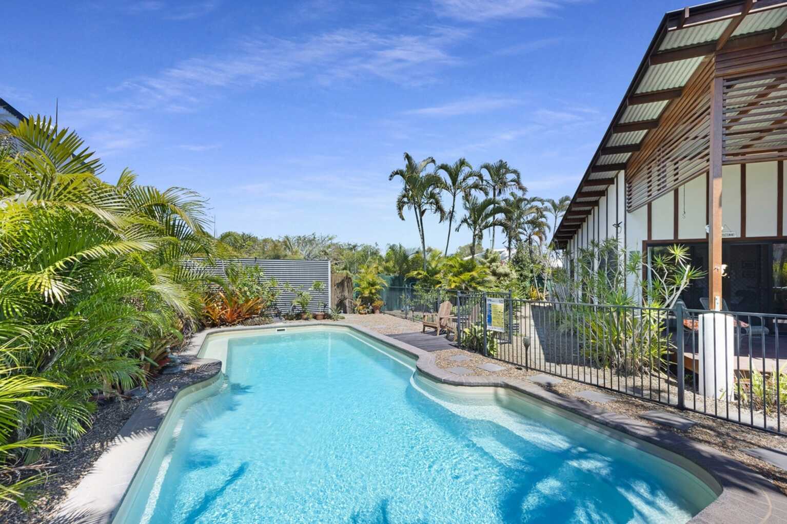 54 Palm View Drive Moore Park Beach