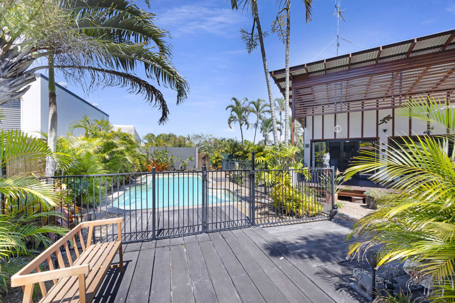 54 Palm View Drive Moore Park Beach