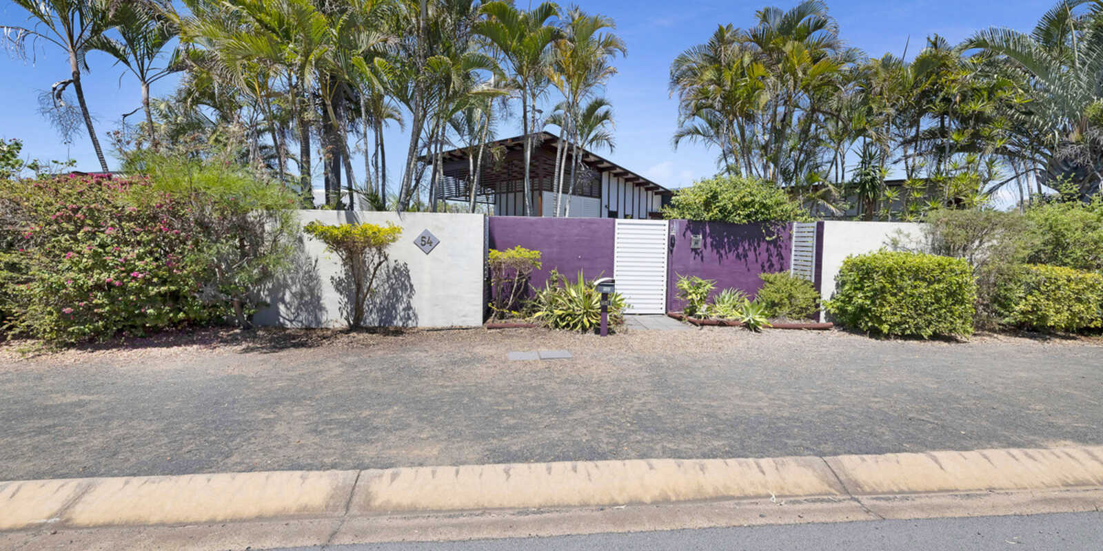 54 Palm View Drive Moore Park Beach