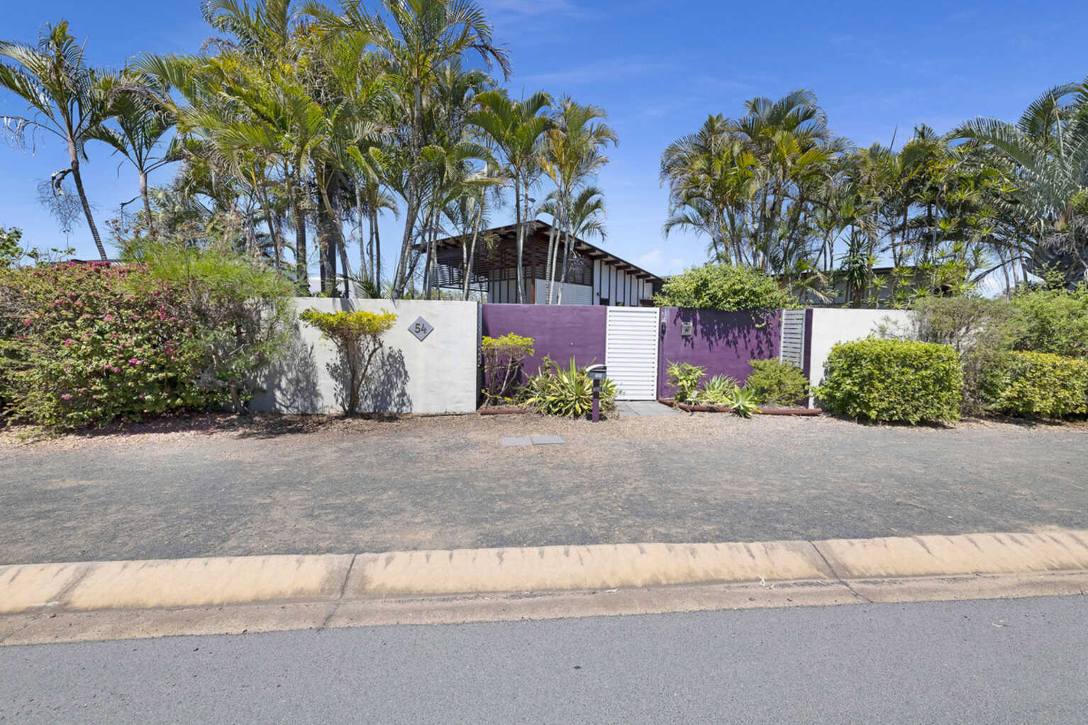 54 Palm View Drive Moore Park Beach