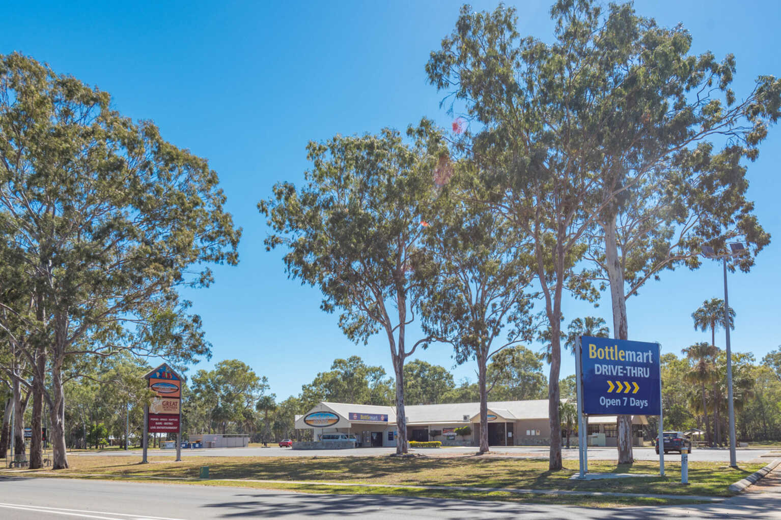 54 Palm View Drive Moore Park Beach