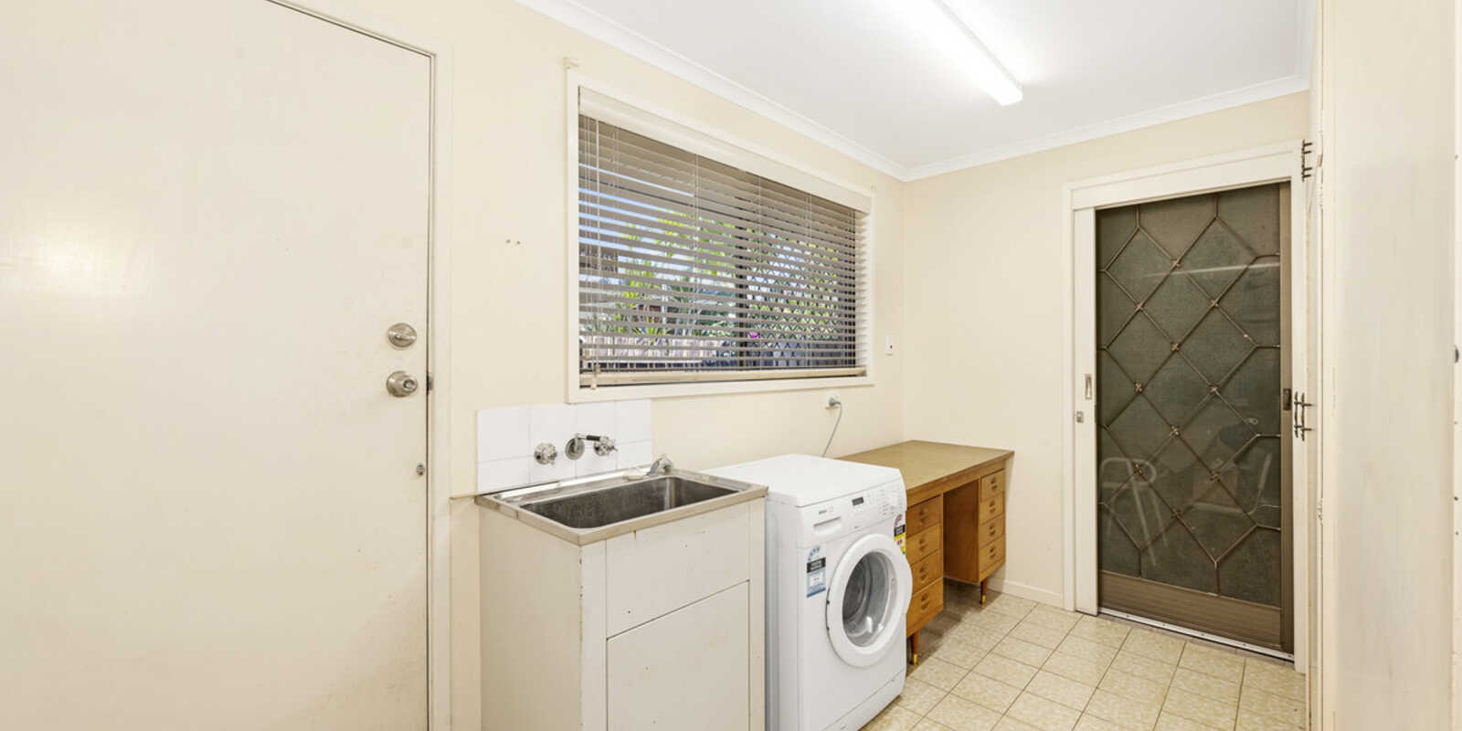 28 Avenell Street Avenell Heights