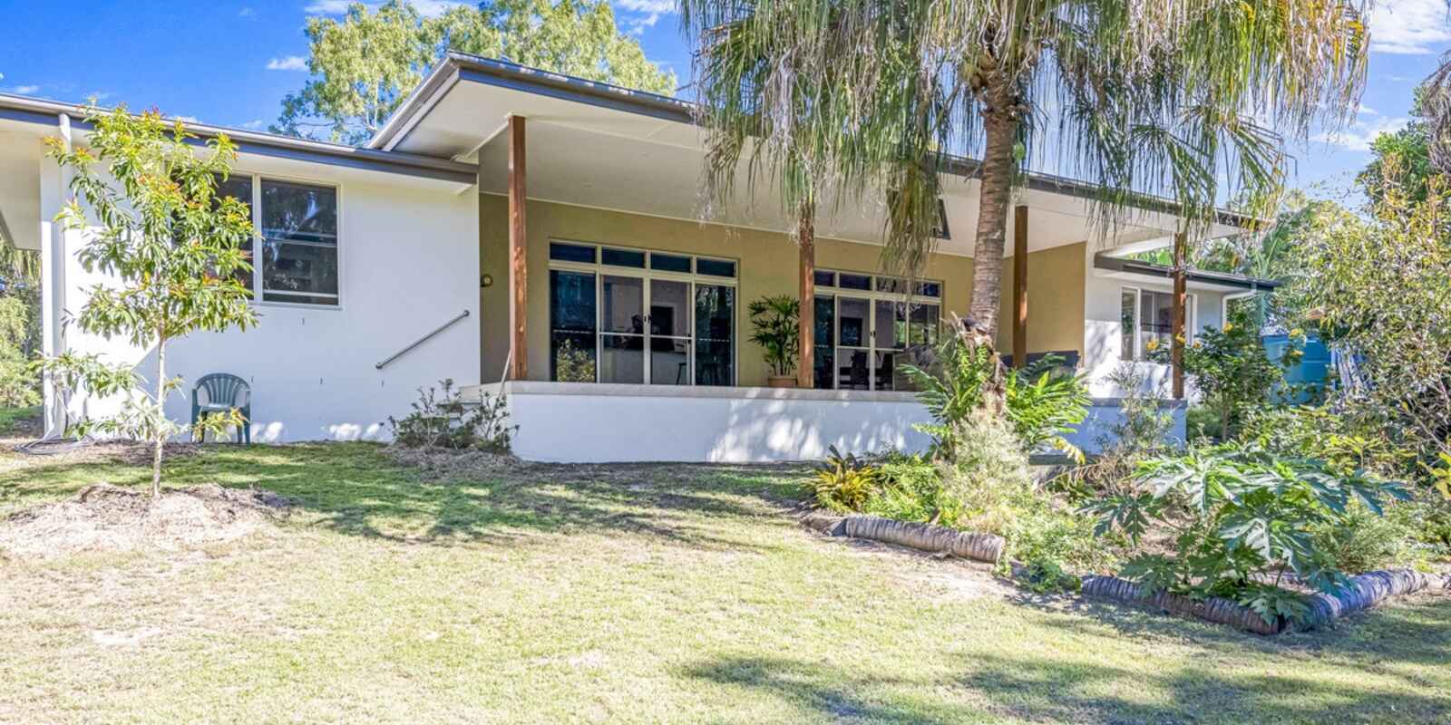 17 Woodlands Lane Moore Park Beach