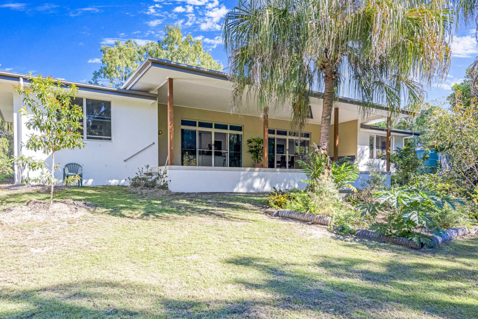 17 Woodlands Lane Moore Park Beach