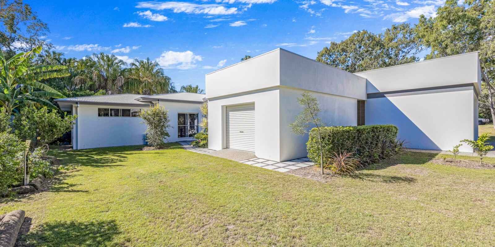 17 Woodlands Lane Moore Park Beach