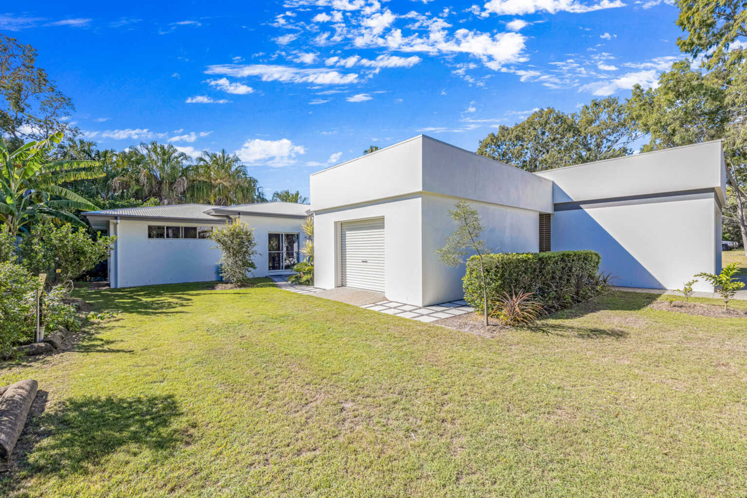 17 Woodlands Lane Moore Park Beach
