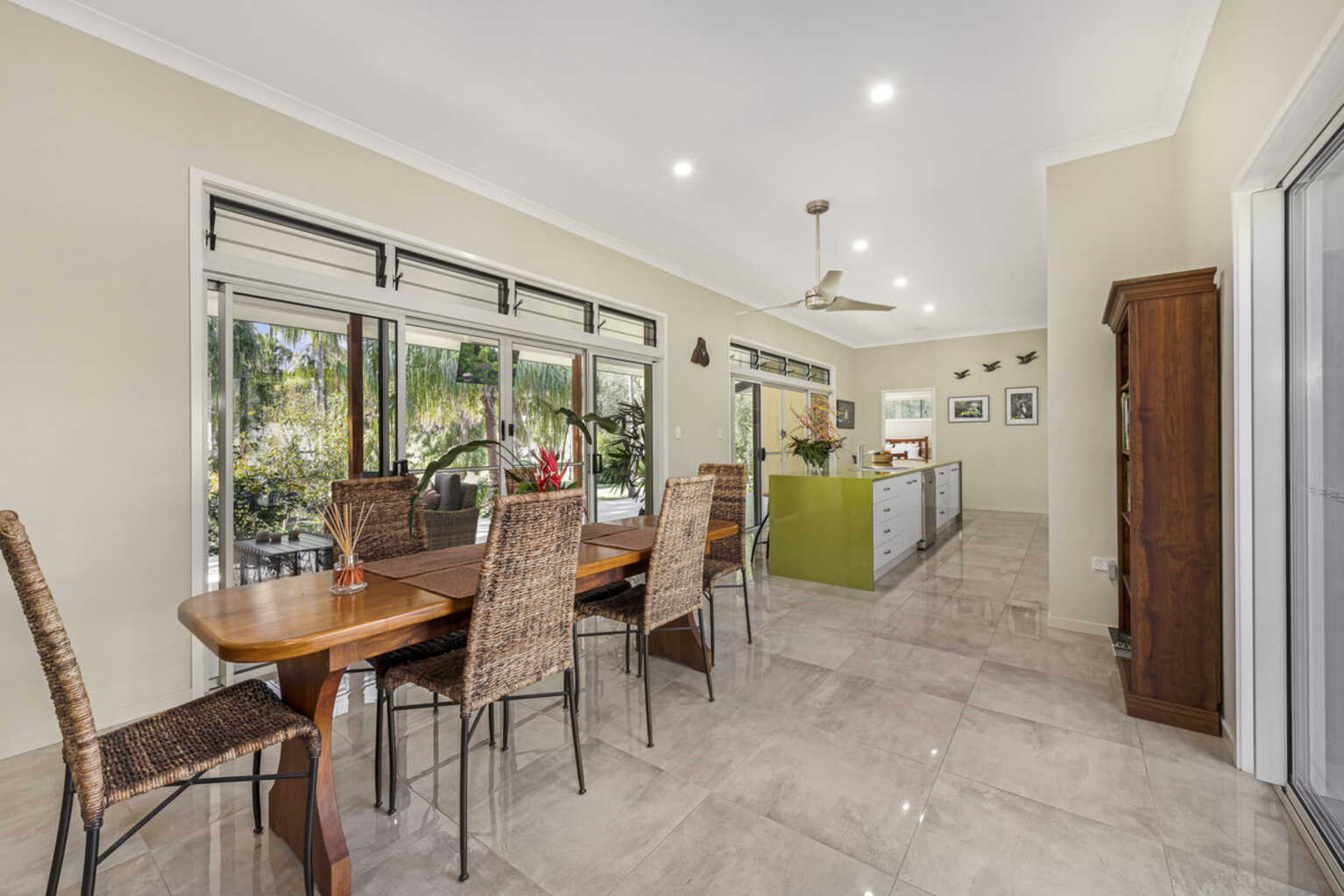17 Woodlands Lane Moore Park Beach