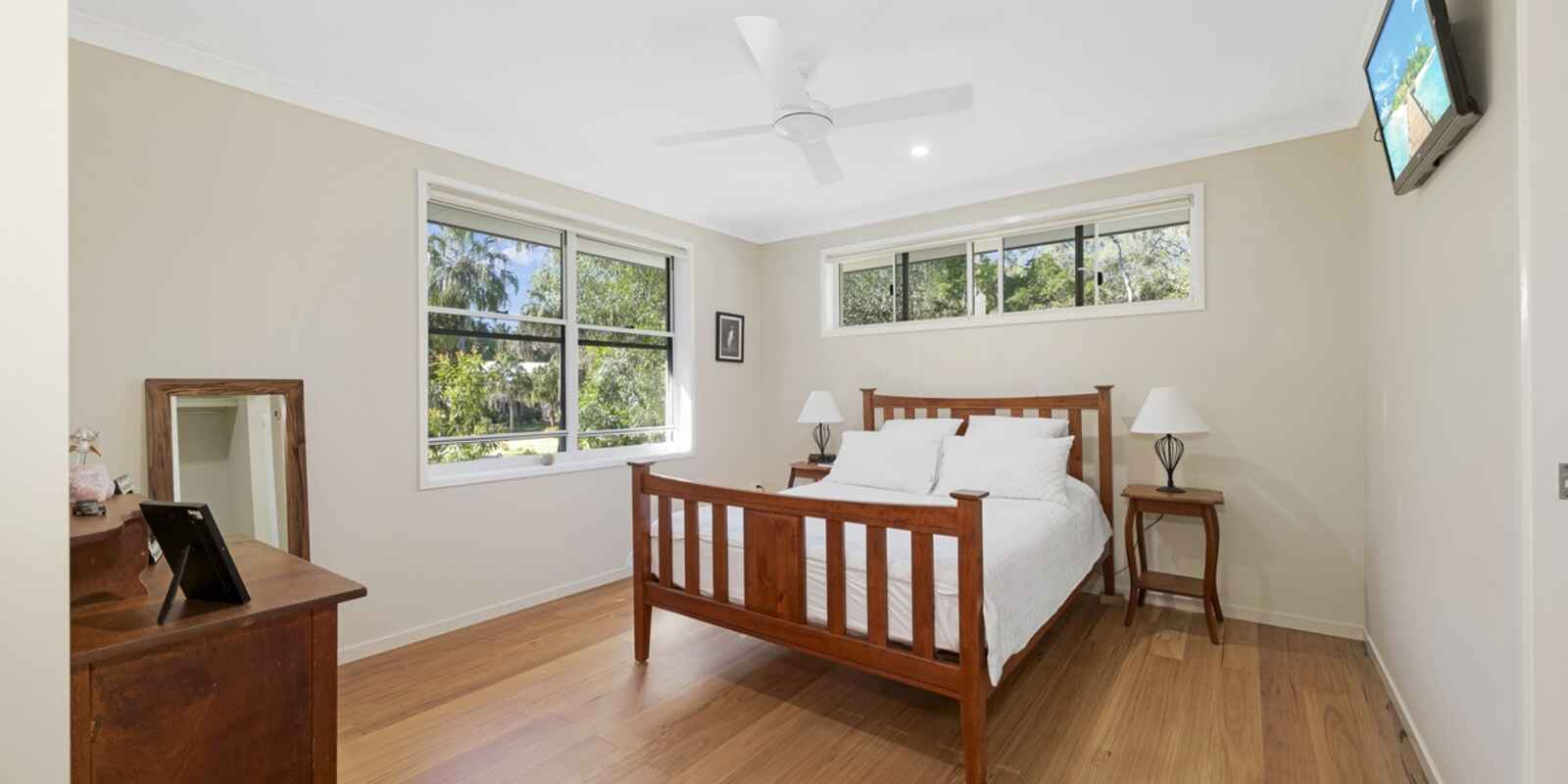 17 Woodlands Lane Moore Park Beach