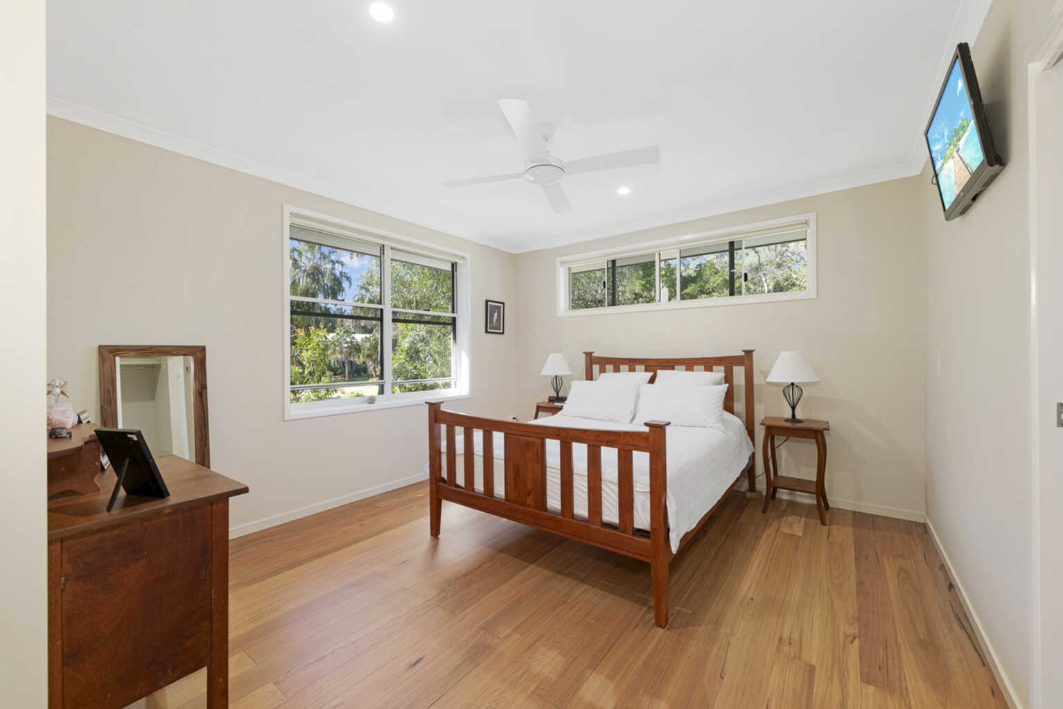 17 Woodlands Lane Moore Park Beach