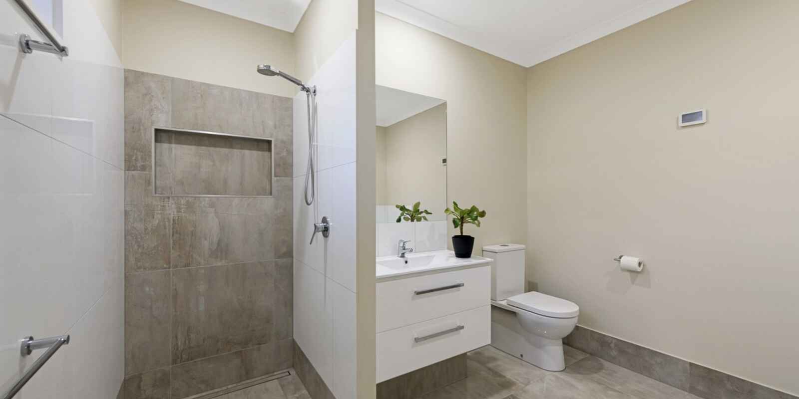 17 Woodlands Lane Moore Park Beach