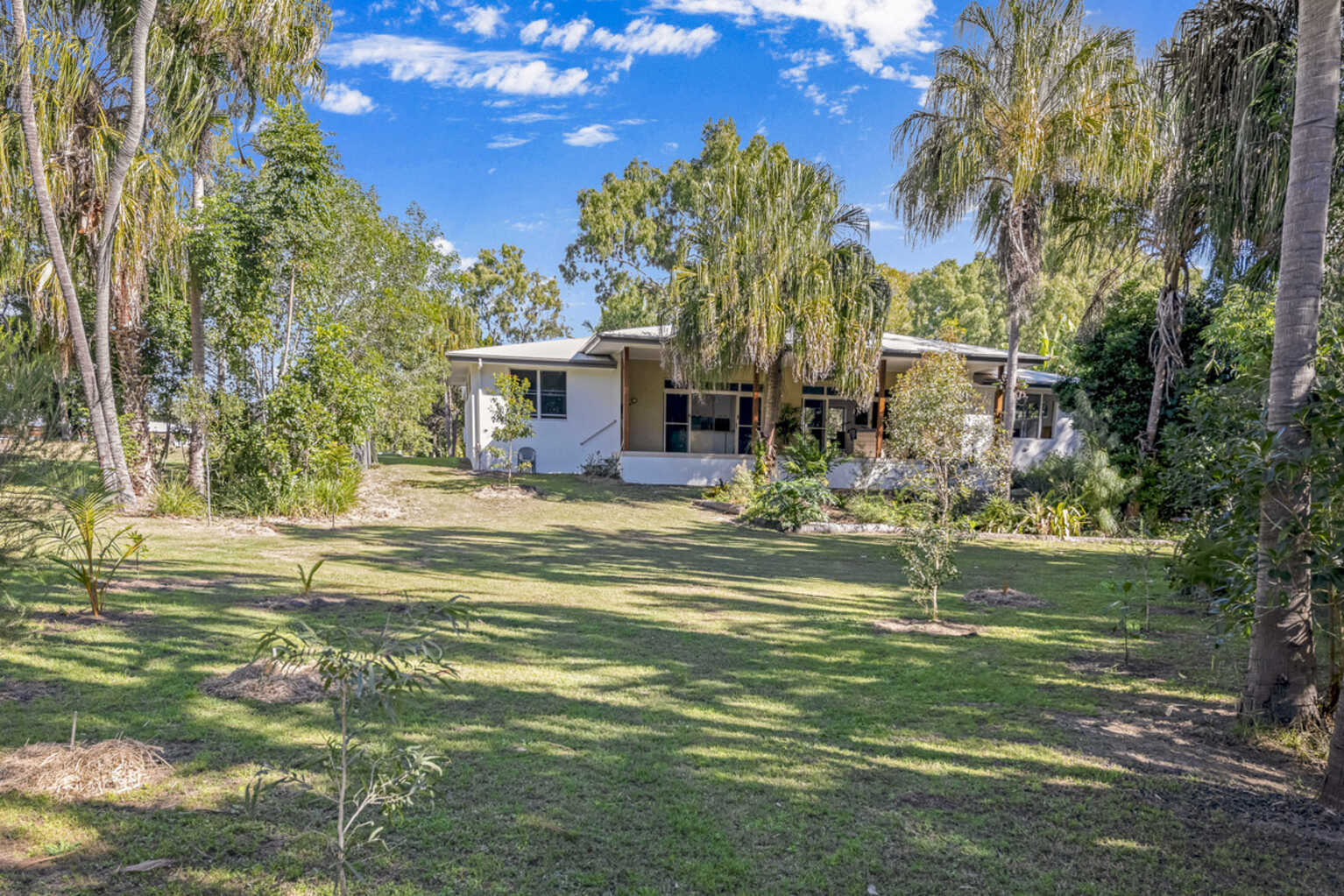 17 Woodlands Lane Moore Park Beach