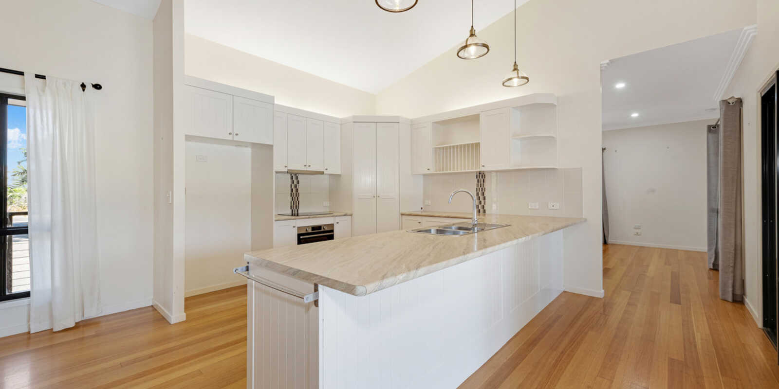 214 Murdochs Road Moore Park Beach 214 Murdochs Road Moore Park Beach