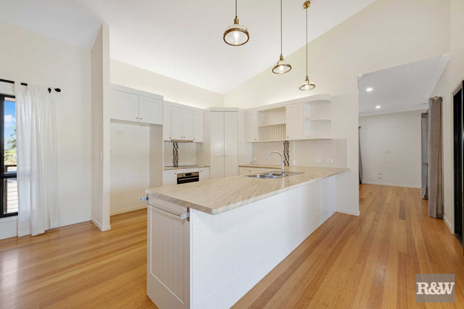 214 Murdochs Road Moore Park Beach 214 Murdochs Road Moore Park Beach