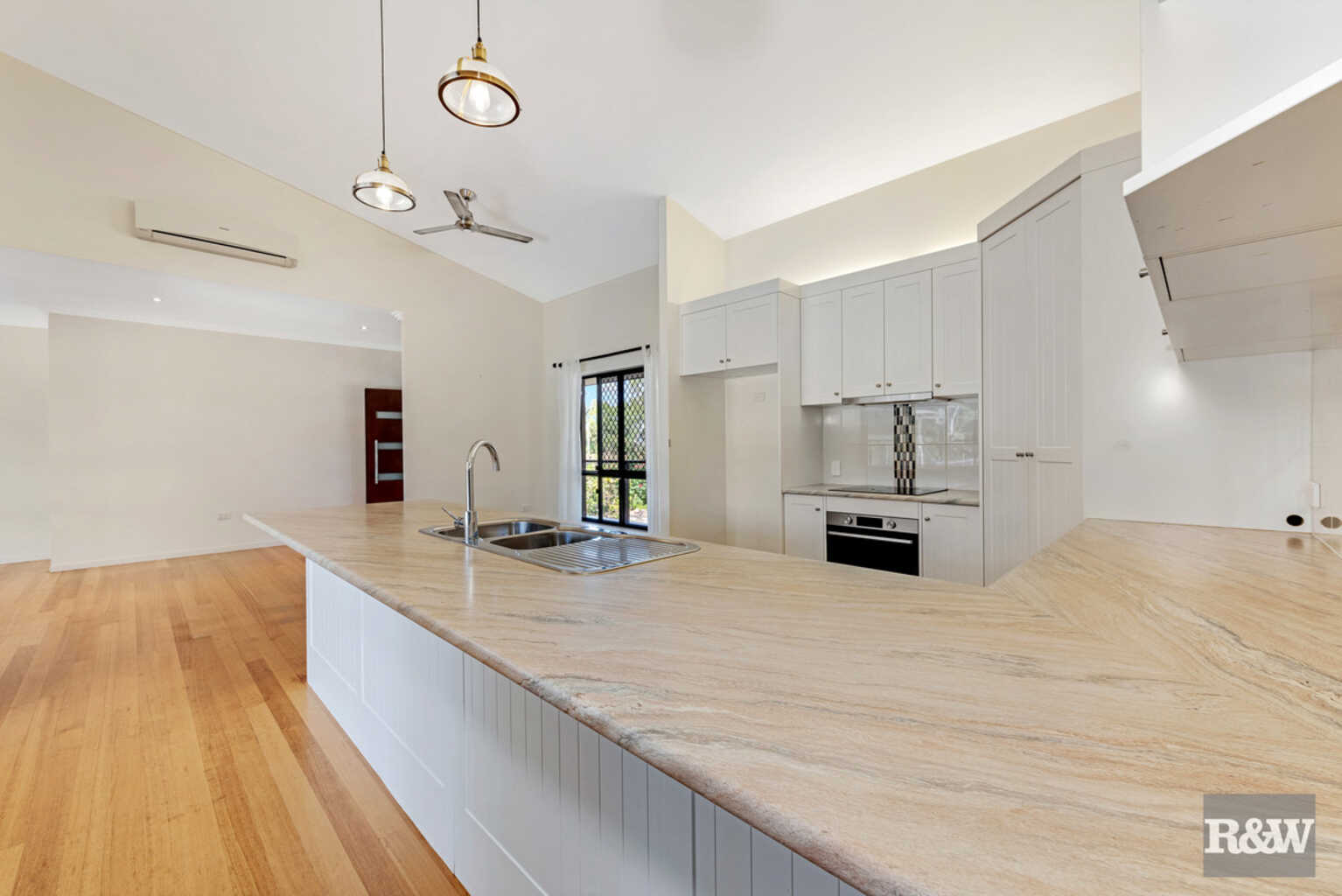214 Murdochs Road Moore Park Beach 214 Murdochs Road Moore Park Beach