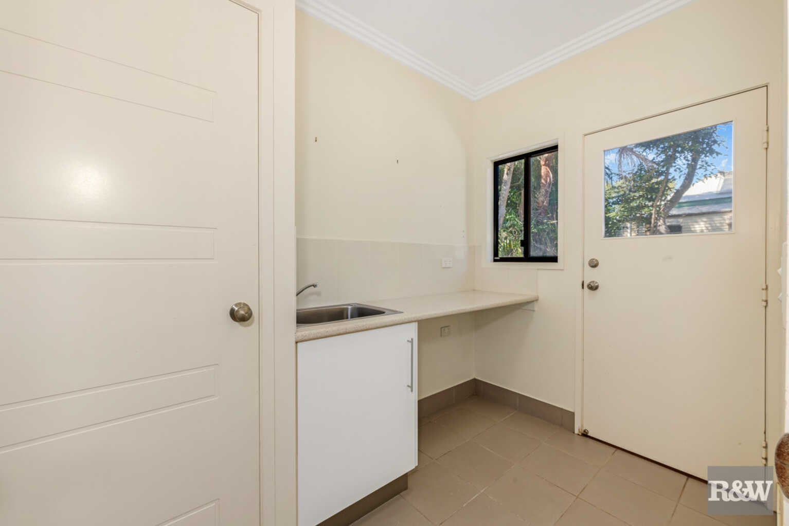 214 Murdochs Road Moore Park Beach 214 Murdochs Road Moore Park Beach