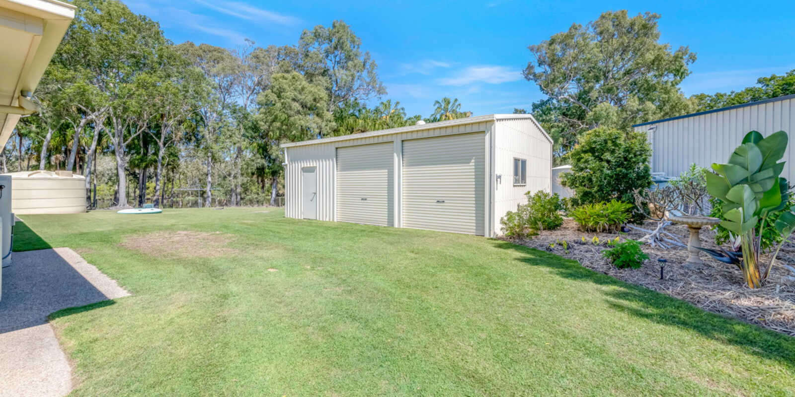 42 Kingfisher Crescent Moore Park Beach