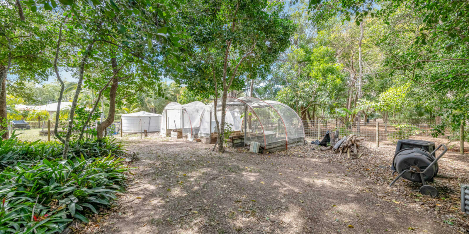 296 Sylvan Drive Moore Park Beach