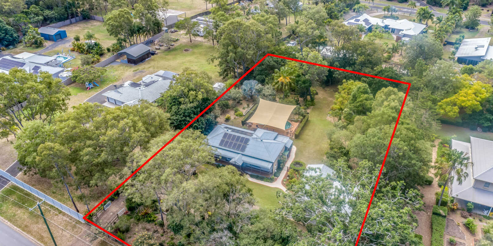 296 Sylvan Drive Moore Park Beach