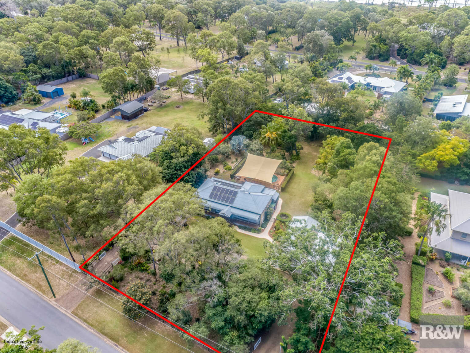 296 Sylvan Drive Moore Park Beach