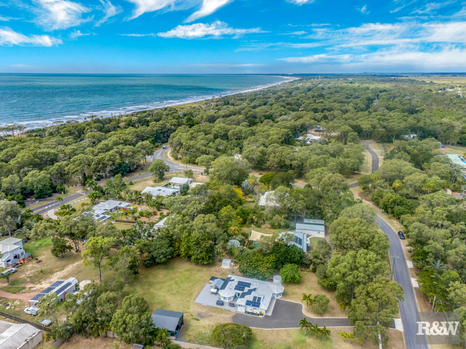 296 Sylvan Drive Moore Park Beach