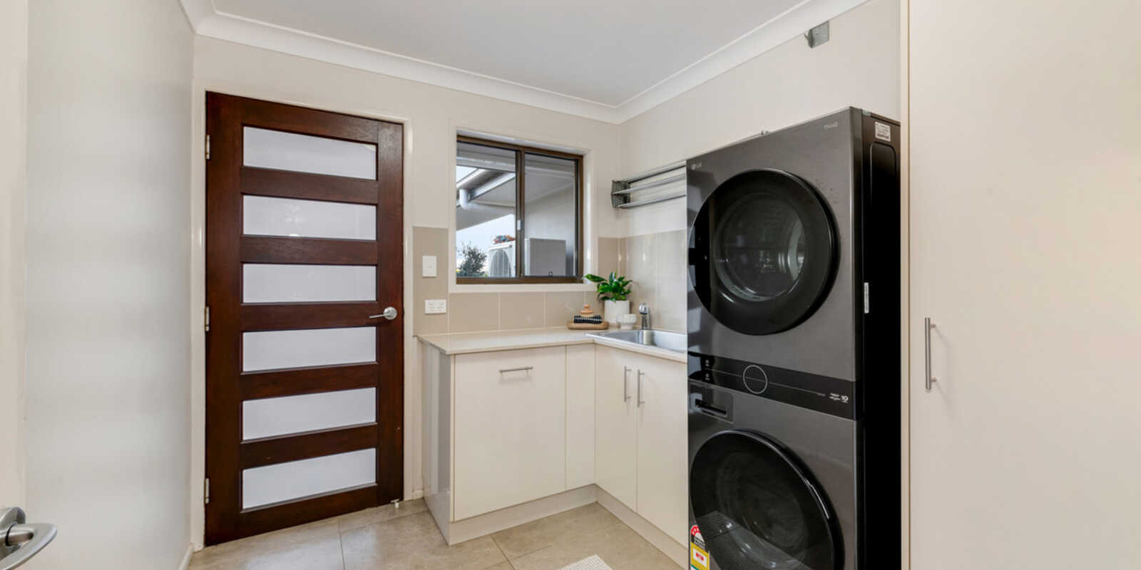 46 Sinclair Street Avenell Heights 46 Sinclair Street Avenell Heights