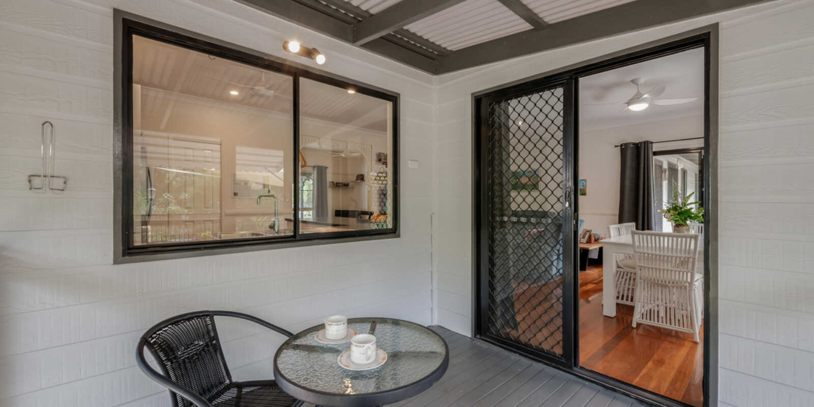 296 Sylvan Drive Moore Park Beach