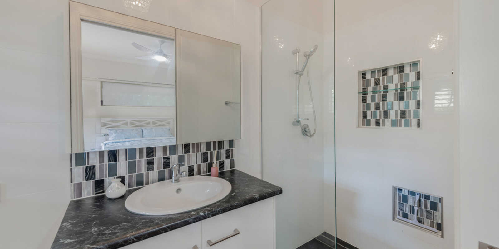296 Sylvan Drive Moore Park Beach
