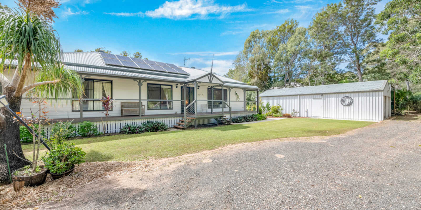 296 Sylvan Drive Moore Park Beach