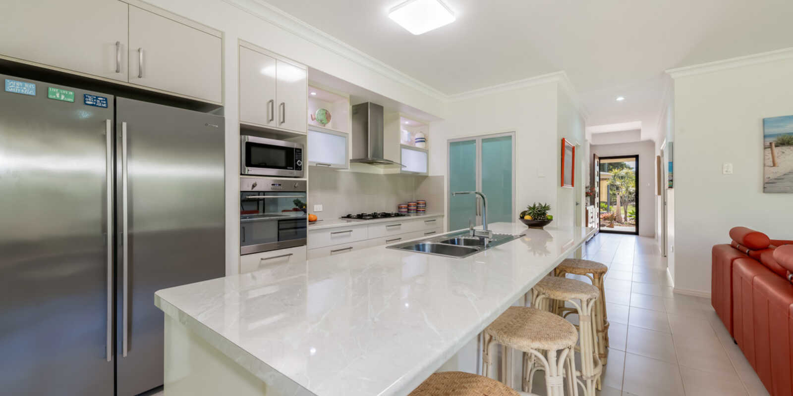 42 Kingfisher Crescent Moore Park Beach