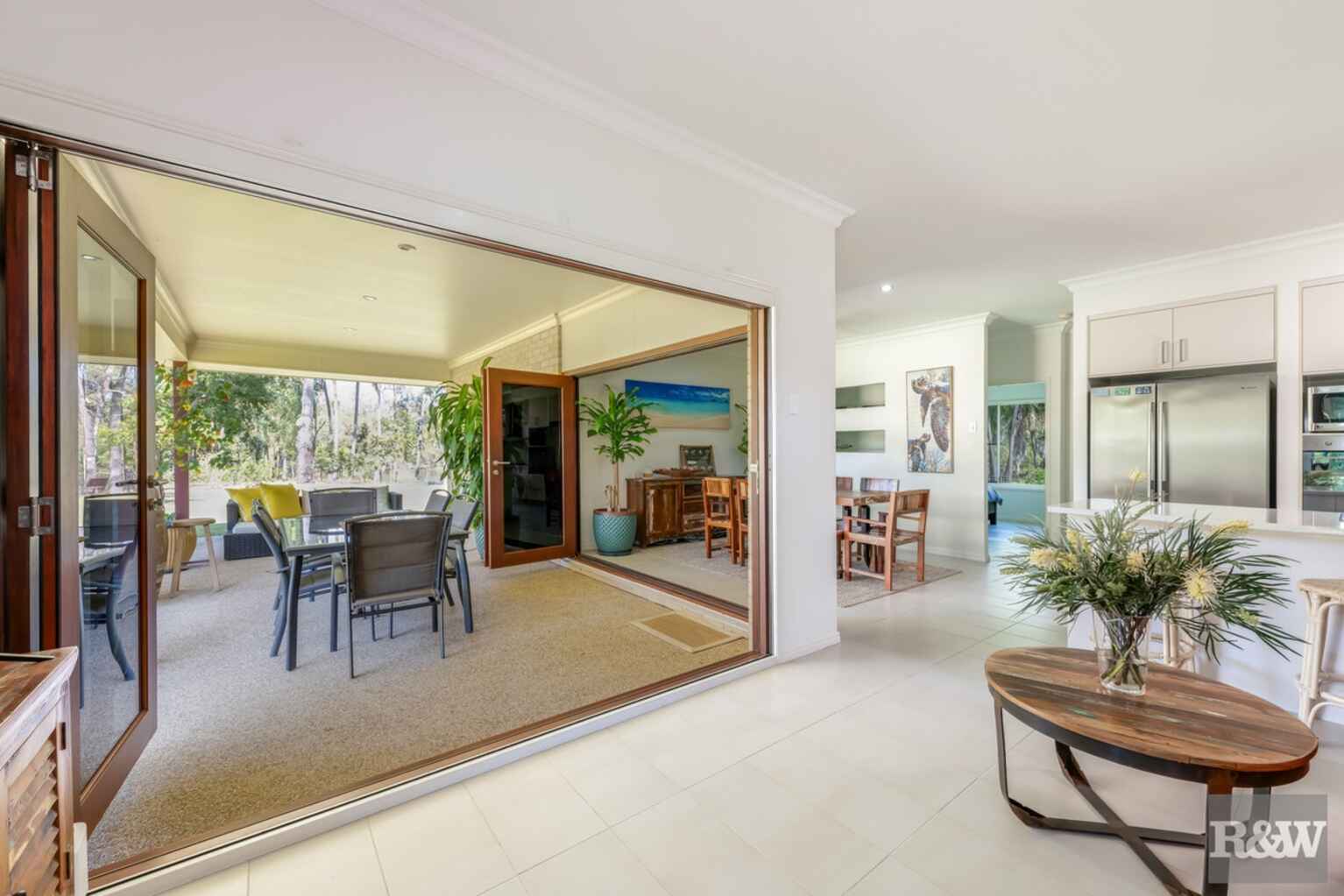 42 Kingfisher Crescent Moore Park Beach