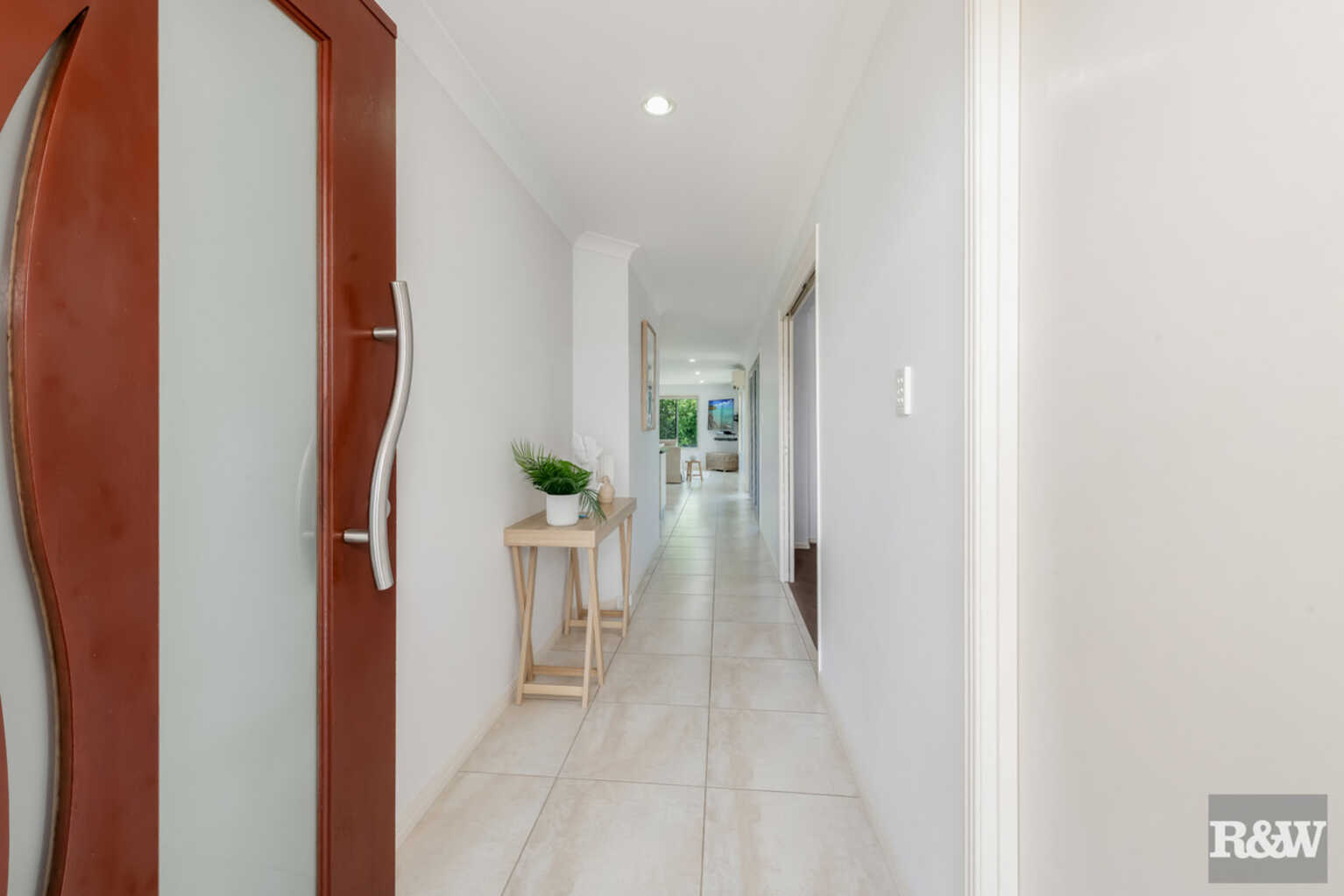 8 Hillcrest Court Bargara
