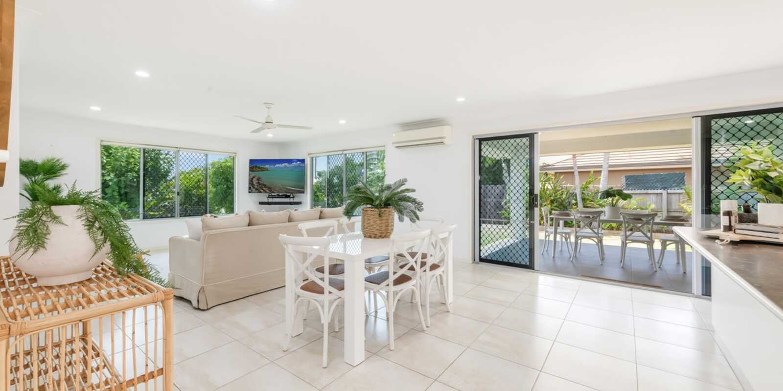 8 Hillcrest Court Bargara