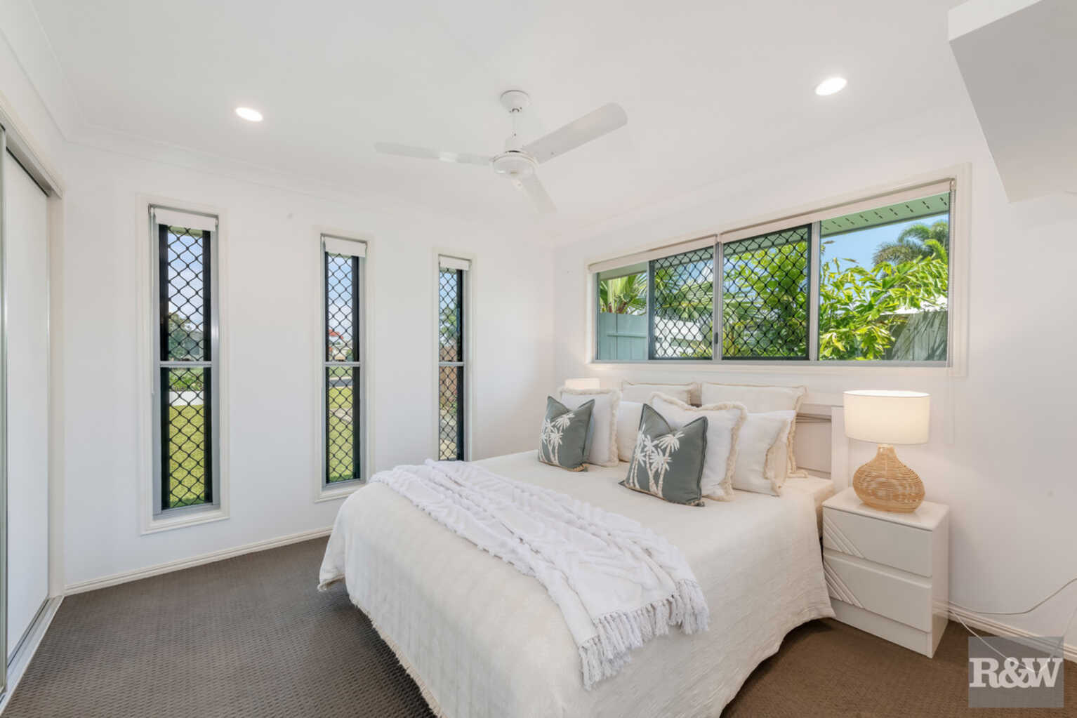 8 Hillcrest Court Bargara