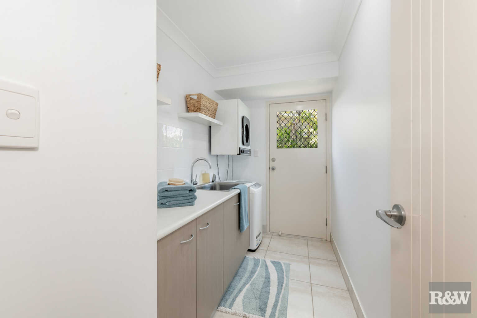 8 Hillcrest Court Bargara