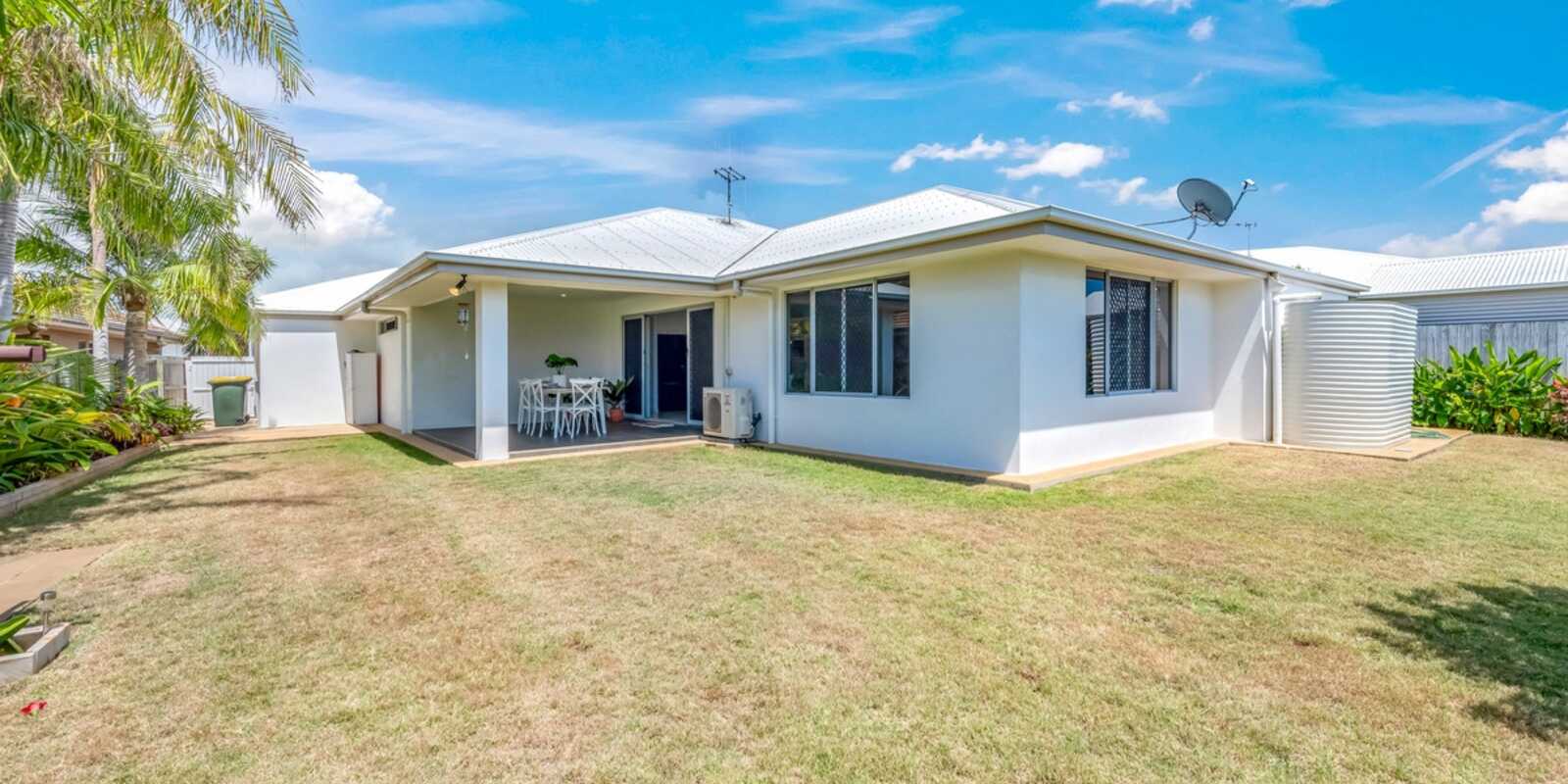 8 Hillcrest Court Bargara