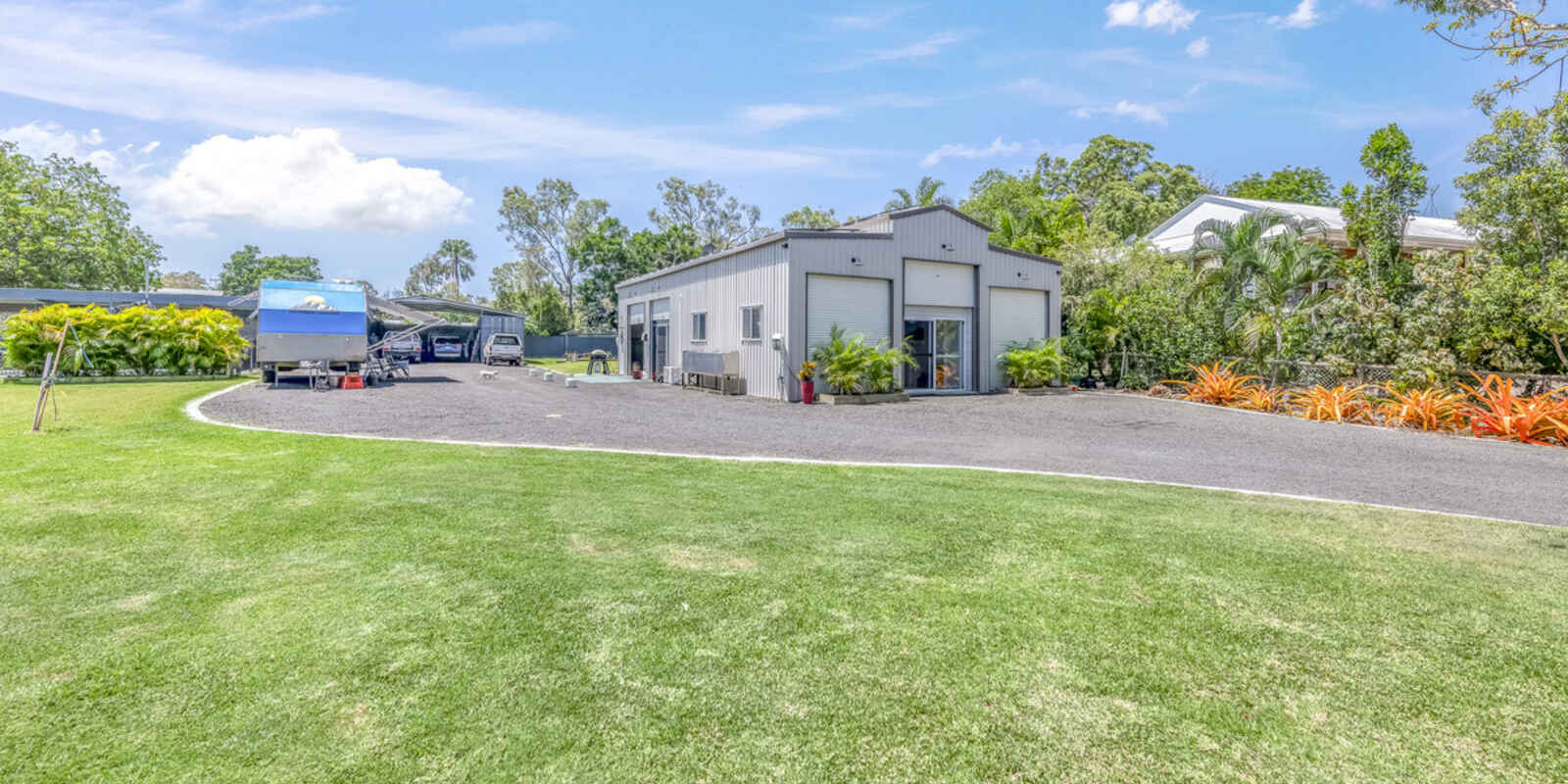 20 Kingfisher Crescent Moore Park Beach