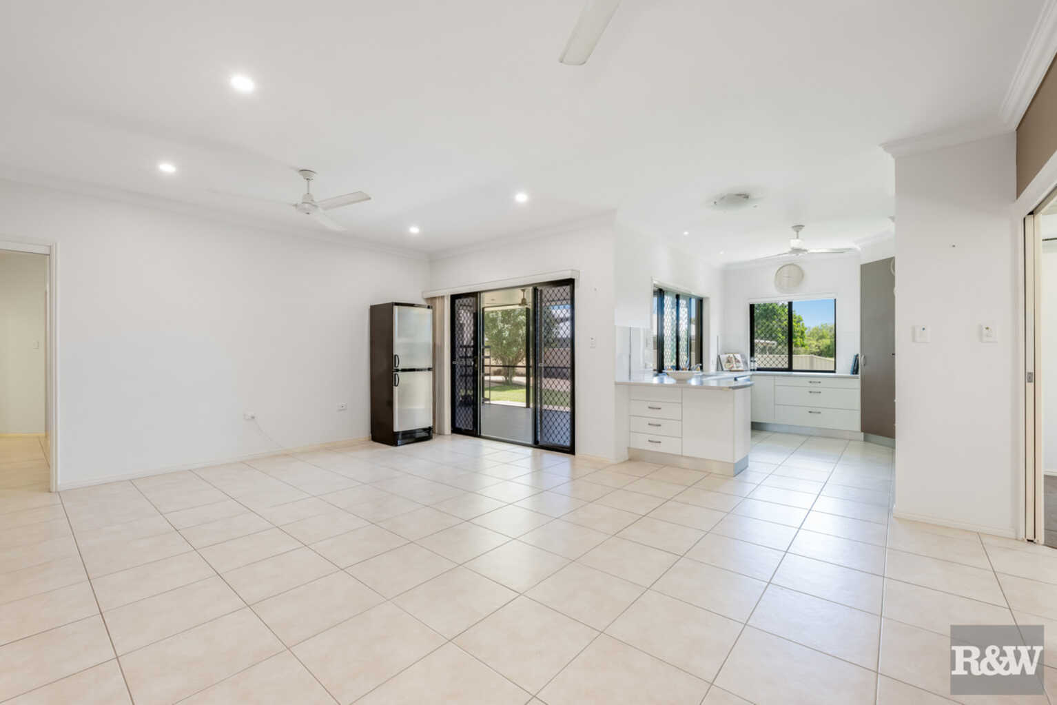3 Kurrawa Court Moore Park Beach 3 Kurrawa Court Moore Park Beach