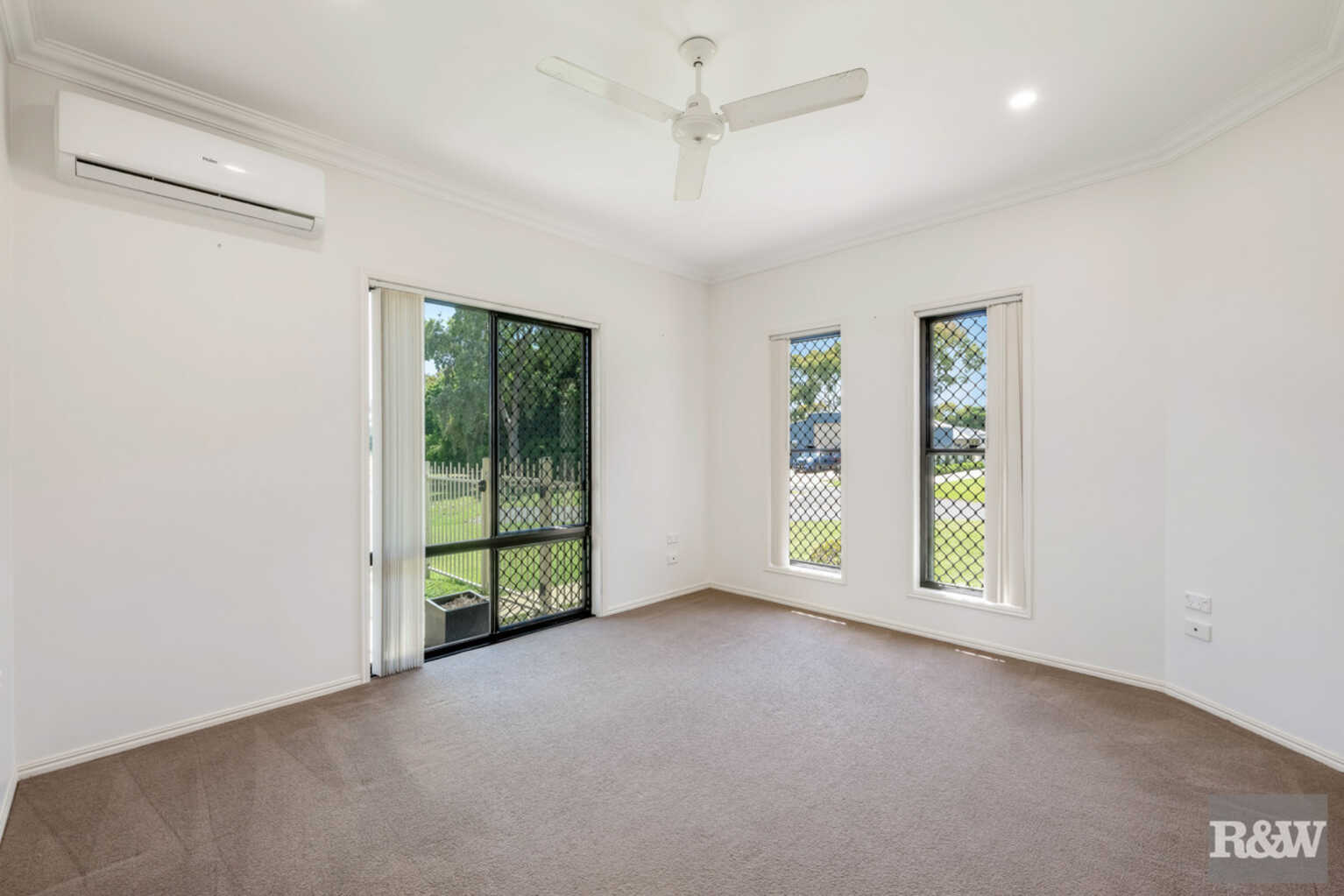 3 Kurrawa Court Moore Park Beach 3 Kurrawa Court Moore Park Beach