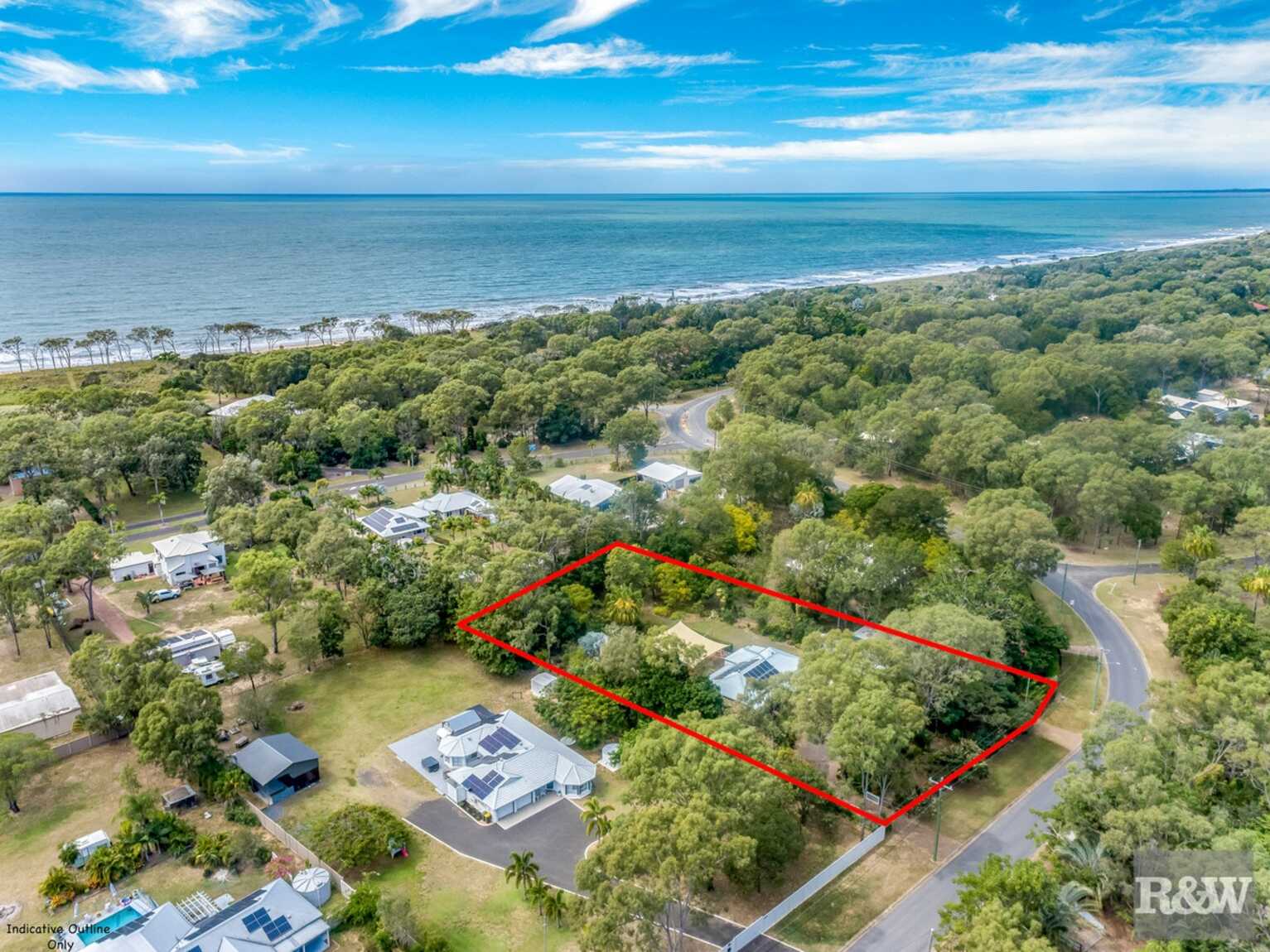 296 Sylvan Drive Moore Park Beach
