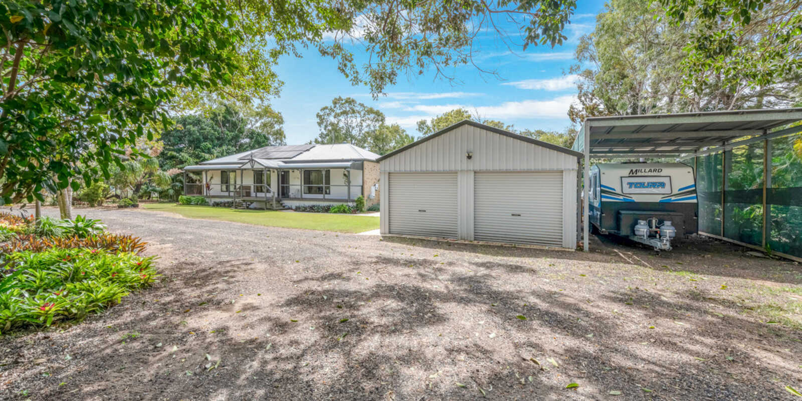 296 Sylvan Drive Moore Park Beach