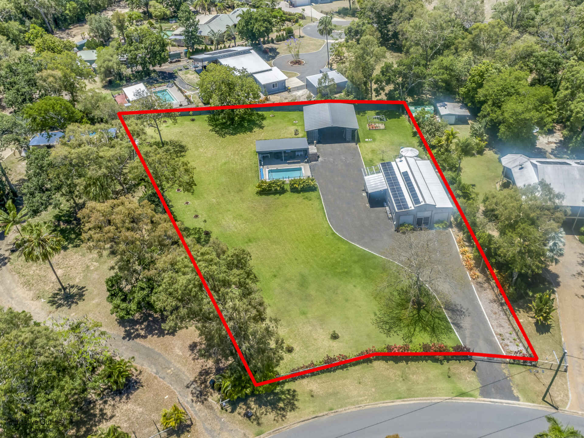 20 Kingfisher Crescent Moore Park Beach