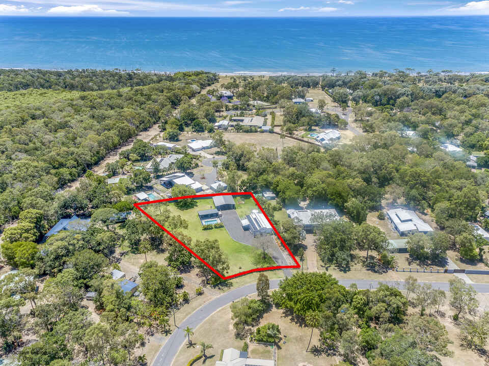 20 Kingfisher Crescent Moore Park Beach