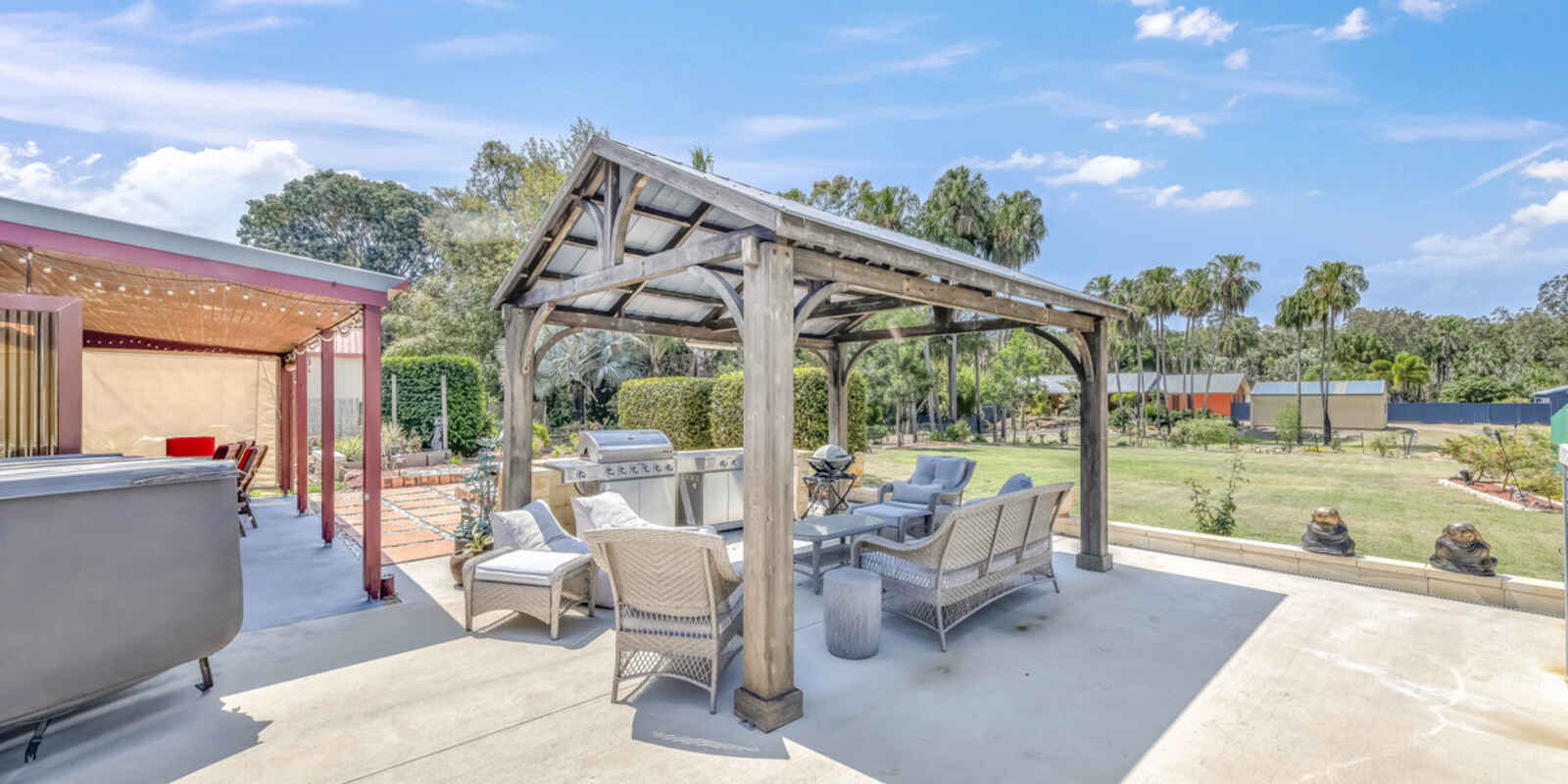 5 Woodlands Lane Moore Park Beach